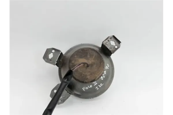 Recambio de faro larga distancia para volkswagen polo ii (867/871/873) referencia OEM IAM   