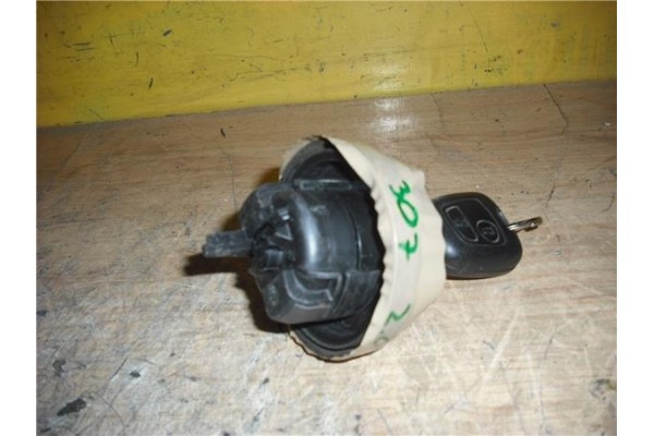 Recambio de tapon combustible para peugeot 307 (3a/c) 2.0 hdi 110 referencia OEM IAM 1508K6 1508F3  Recambio de tapon combustible para peugeot 307 (3a/c) 2.0 hdi 110 referencia OEM IAM 1508K6 1508F3