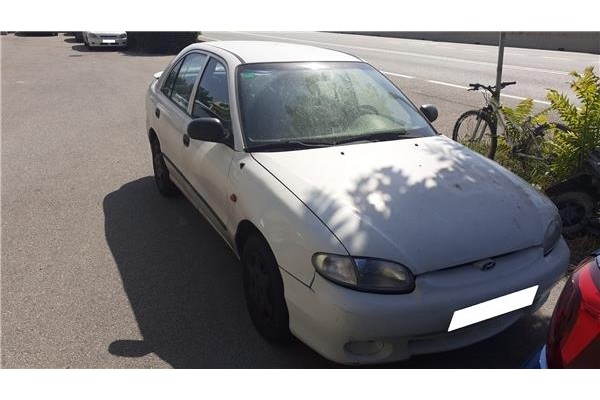 hyundai accent (x3)(1995) del año 
