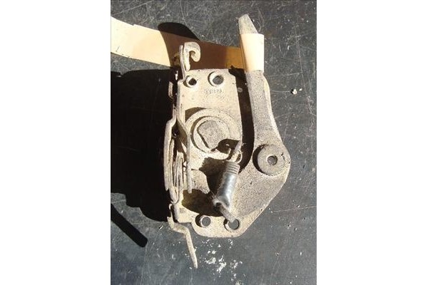 Recambio de cierre electromagnetico trasero izquierdo para seat ibiza 1.2 referencia OEM IAM 6K4839015  