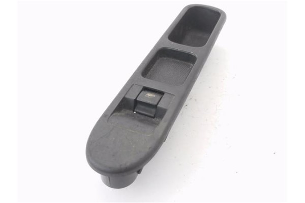 Recambio de mando elevalunas delantero derecho para peugeot 207 cc cabrio-coupé 1.6 básico referencia OEM IAM 6554QL  