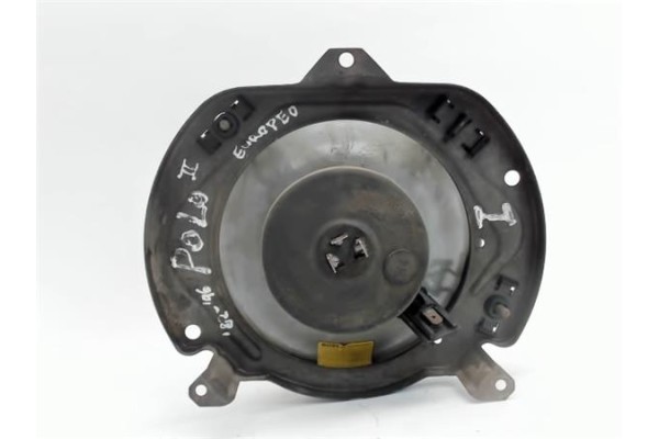 Recambio de faro delantero izquierdo para volkswagen polo ii (867/871/873) referencia OEM IAM  0301400009 