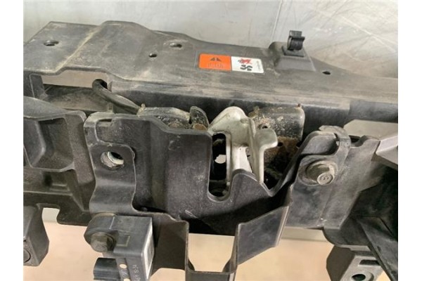 Recambio de frente delantero para mazda cx-7 er 2.2 active referencia OEM IAM EH4453110  