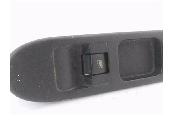 Recambio de mando elevalunas delantero derecho para peugeot 207 cc cabrio-coupé 1.6 básico referencia OEM IAM 6554QL  