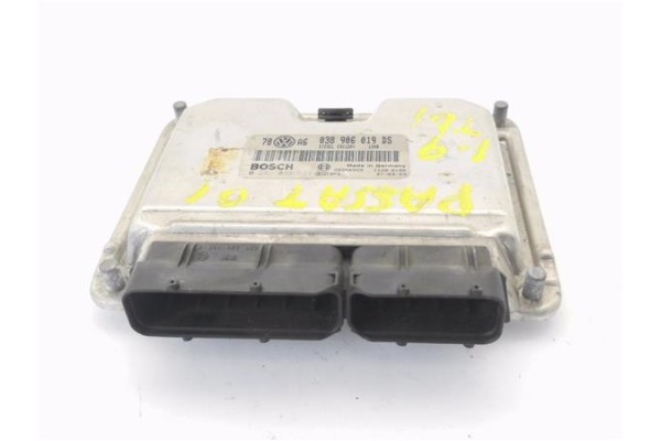 Recambio de centralita para volkswagen passat berlina (3b3) 1.9 tdi referencia OEM IAM 038906019DS 2,81E+08 