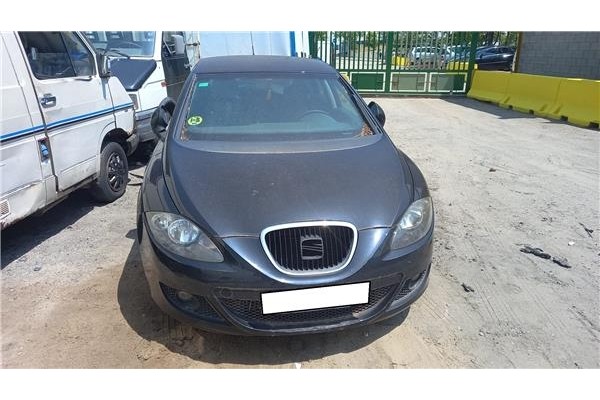 SEAT LEON (1P1)