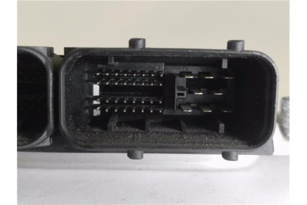 Recambio de centralita para volkswagen passat berlina (3b3) 1.9 tdi referencia OEM IAM 038906019DS 2,81E+08 