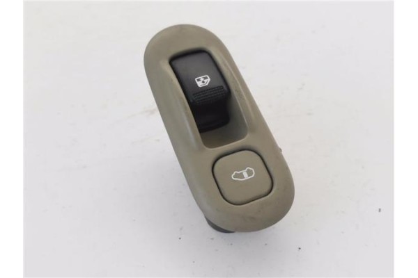 Recambio de mando elevalunas trasero izquierdo para kia carnival 2.9 crdi referencia OEM IAM 202006138  