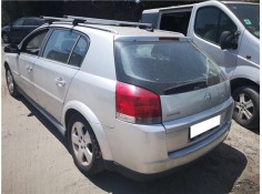 opel signum del año 2004