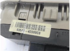 Recambio de mando elevalunas trasero izquierdo para kia carnival 2.9 crdi referencia OEM IAM 202006138  