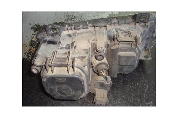 Recambio de faro delantero izquierdo para bmw serie 3 berlina (e36) 2.0 320i referencia OEM IAM 63121387041  