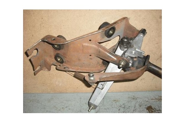 Recambio de palanca de cambio para nissan vanette cargo (hc23) 2.3 d referencia OEM IAM   