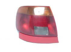Recambio de piloto trasero izquierdo para audi a4 berlina (b5) referencia OEM IAM 8D9945111  