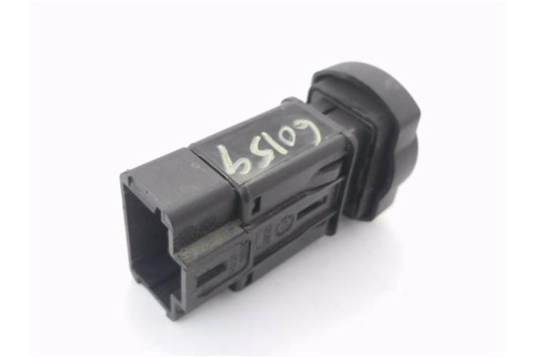 Recambio de interruptor luces emergencia para dacia sandero i 1.4 referencia OEM IAM 602232A  