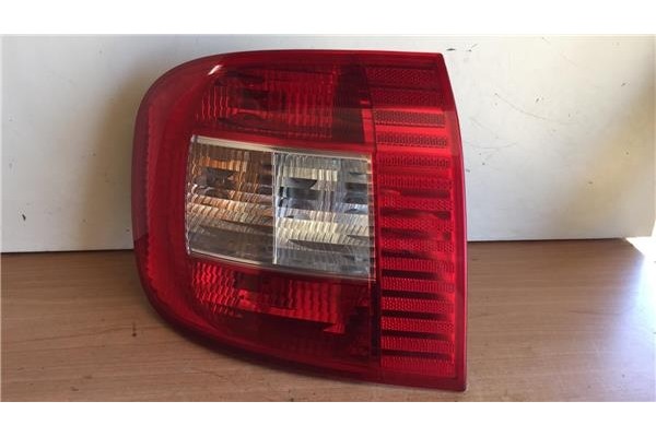 Recambio de piloto trasero izquierdo para fiat multipla nuevo (186)(2004) 1.6 16v dynamic (04.2006) [1,6 ltr. - 76 kw 16v cat] r