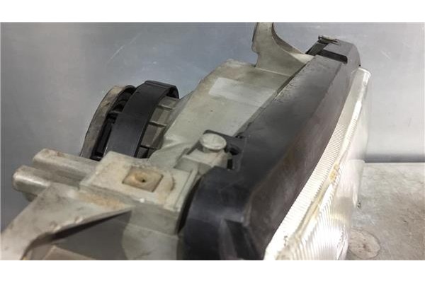 Recambio de faro delantero dcho para opel frontera b 2.2 dti (6b_zc, 6b_vf, 6b_66, 6b_76) referencia OEM IAM 1305235379  