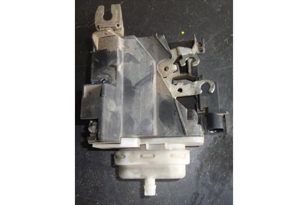 Recambio de cierre electromagnetico delantero derecho para audi a4 berlina (b5) 1.9 tdi referencia OEM IAM 8D1837016  