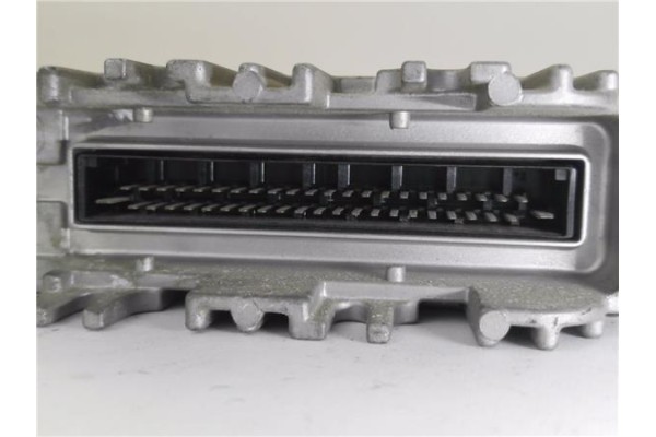 Recambio de centralita para volkswagen golf iii (1h1) 1.4 referencia OEM IAM 030906026R 0261203302 