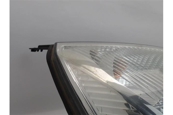 Recambio de faro delantero dcho para ford fiesta (cbk) referencia OEM IAM 1320348  438 , FIAT | 456 , FIAT | 36 , FORD | E2 , FO