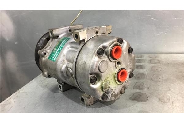 Recambio de compresor aire acond. para renault megane i (ba0/1_) 1.9 d eco (b/sa0u, ba0a) referencia OEM IAM 7700866828B SD7V161