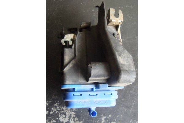 Recambio de cierre electromagnetico trasero izquierdo para audi a4 berlina (b5) 1.9 tdi referencia OEM IAM 8D0839015A  