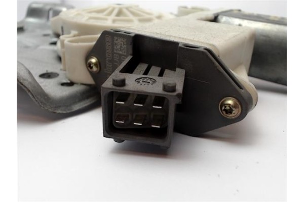 Recambio de mecanismo elevalunas trasero derecho para toyota avensis berlina (t25) 2.2 d-4d executive berlina (5-ptas.) referenc