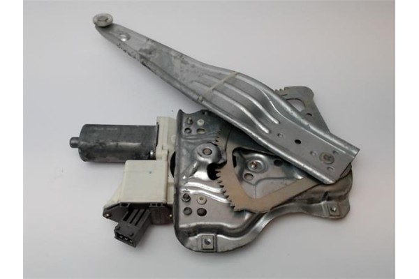 Recambio de mecanismo elevalunas trasero derecho para toyota avensis berlina (t25) 2.2 d-4d executive berlina (5-ptas.) referenc