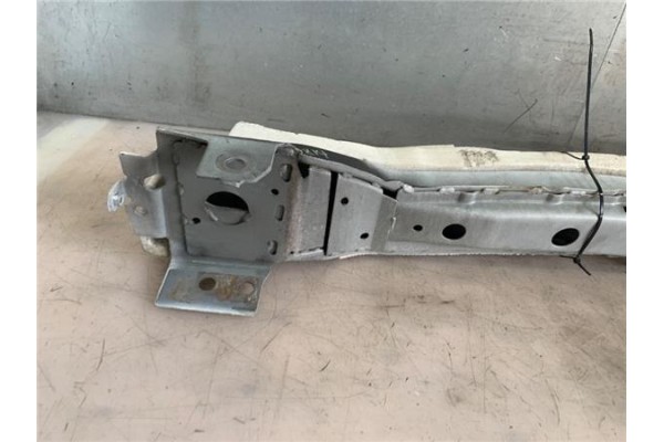 Recambio de refuerzo paragolpes para mazda cx-7 er 2.2 active referencia OEM IAM EHY050070B  