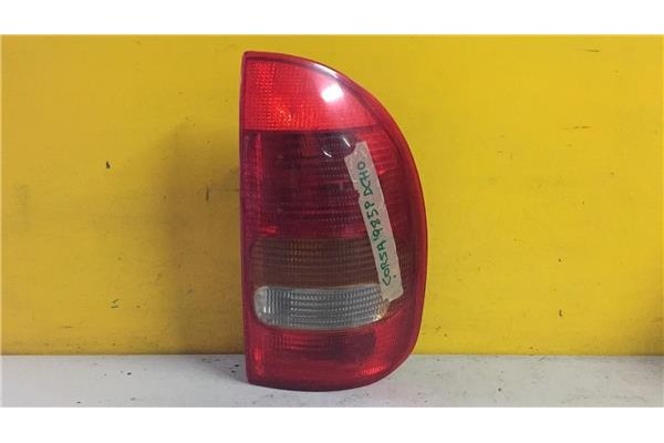 Recambio de piloto trasero derecho para opel corsa b (03.1997) 1.7 city [1,7 ltr. - 44 kw diesel] referencia OEM IAM E95039  