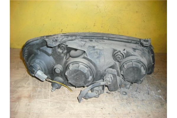 Recambio de faro delantero izquierdo para hyundai accent (lc) 1.6 referencia OEM IAM 921032D520  