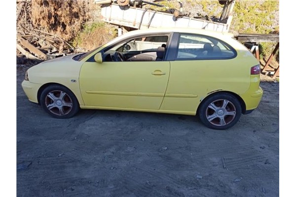 seat ibiza (6l1) del año 2005