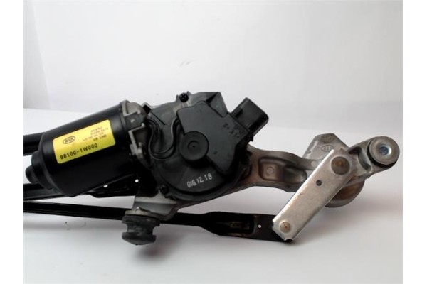 Recambio de motor limpiaparabrisas delantero para kia rio (ub) 1.2 basic referencia OEM IAM 981001W000 035248210  Recambio de motor limpiaparabrisas delantero para kia rio (ub) 1.2 basic referencia OEM IAM 981001W000 035248210