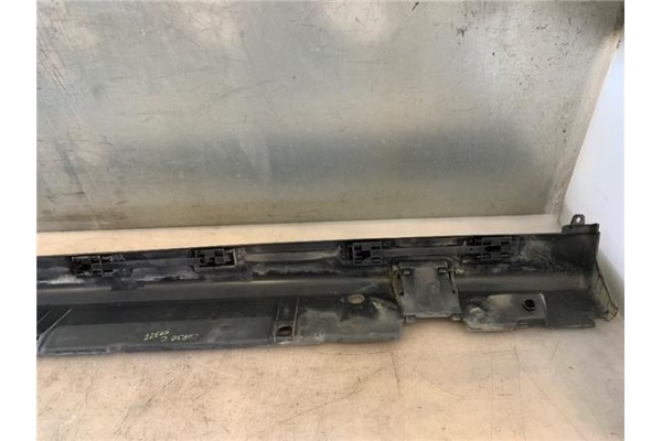 Recambio de spoiler talonera lat. izquierda para opel corsa c 1.2 twinport referencia OEM IAM I3501311  