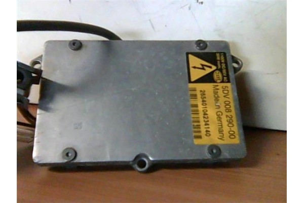 Recambio de centralita luces para audi a6 avant (4b5) 3.0 quattro referencia OEM IAM 5DV00829000  
