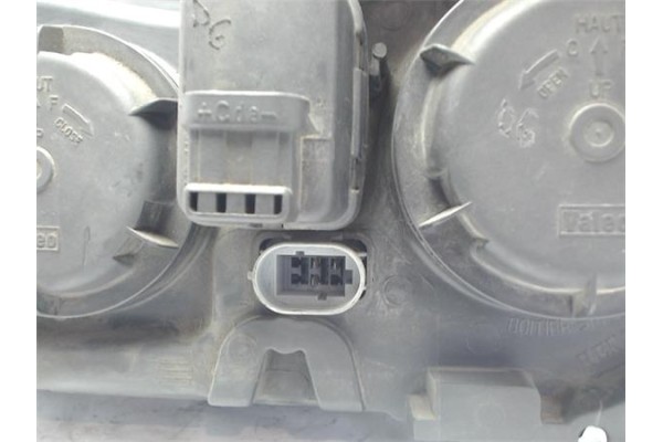 Recambio de faro delantero dcho para renault scenic i (ja...) referencia OEM IAM 7700432097 7701047600 
