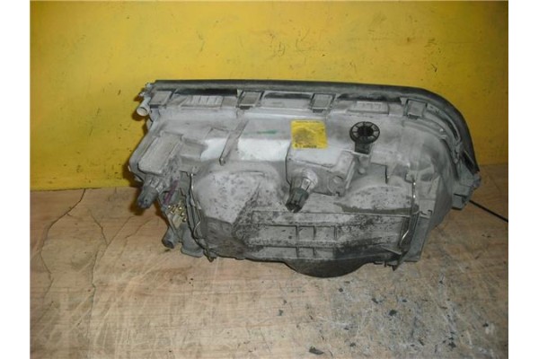 Recambio de faro delantero izquierdo para mercedes-benz clase c (bm 202) berlina 2.5 250 td (202.128) referencia OEM IAM A202820
