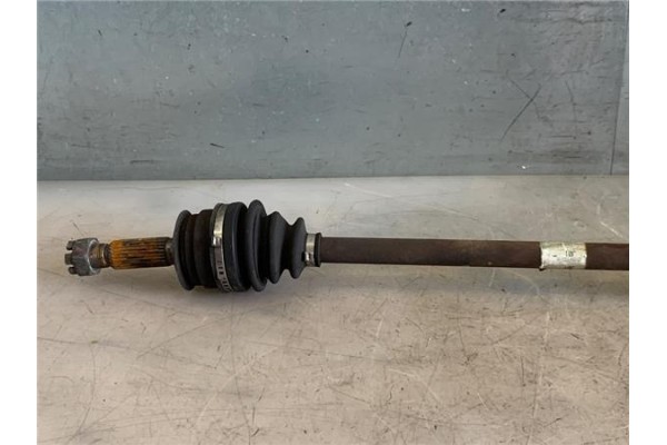 Recambio de palier delantero derecho para hyundai getz (tb) 1.1 referencia OEM IAM 495001C010  