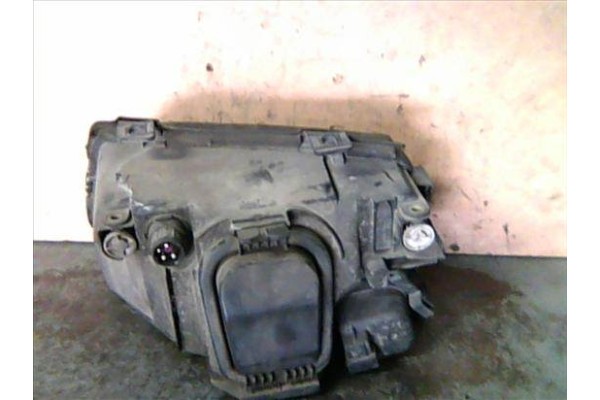 Recambio de faro delantero dcho para audi a4 berlina (b5) 1.9 tdi referencia OEM IAM 8D0941030A  