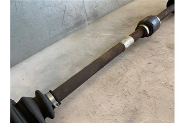 Recambio de palier delantero derecho para hyundai getz (tb) 1.1 referencia OEM IAM 495001C010  