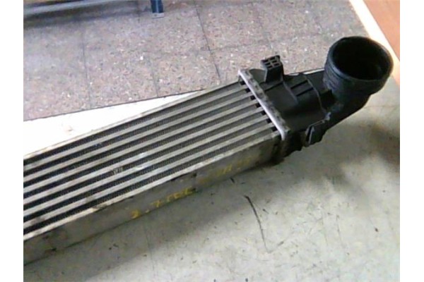 Recambio de intercooler para mercedes-benz clase e (bm 211) familiar 2.7 270 t cdi (211.216) referencia OEM IAM A2115001102 A635