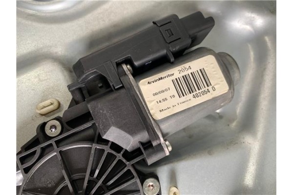 Recambio de elevalunas electrico delantero derecho para kia ceed (ed) 1.6 concept referencia OEM IAM 402054D  