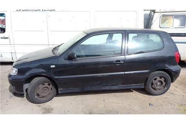 volkswagen polo iii berlina (6n2) del año 2001 volkswagen polo iii berlina (6n2) del año 2001