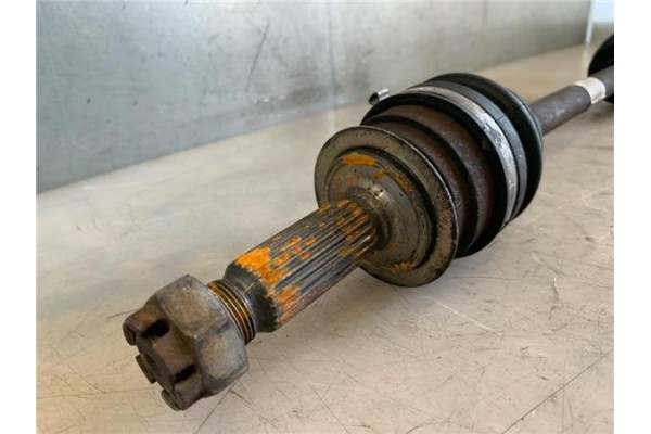 Recambio de palier delantero izquierdo para hyundai getz (tb) 1.1 referencia OEM IAM 495001C000  