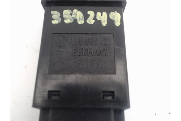 Recambio de conjunto interruptores para volkswagen golf iii (1h1) 2.0 referencia OEM IAM 1H0959621B  
