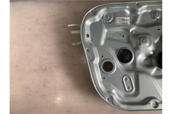 Recambio de elevalunas electrico delantero izquierdo para kia ceed (ed) 1.6 concept referencia OEM IAM 402054D 2054 