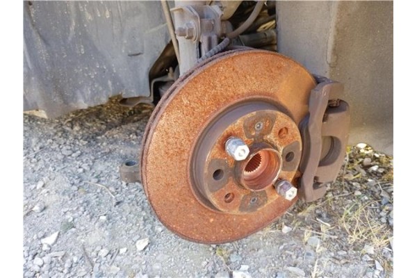 Recambio de mangueta delantero derecha para opel corsa d 1.3 cdti referencia OEM IAM 55703153  