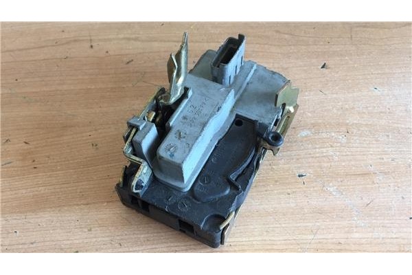 Recambio de cierre electromagnetico delantero izquierdo para citroen xsara coupe 1.8i sx referencia OEM IAM   