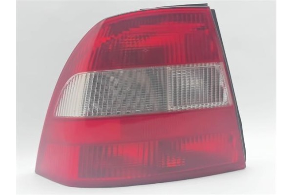 Recambio de piloto trasero izquierdo para opel vectra b berlina (1995) 1.6 i 16v referencia OEM IAM 90568047 37375383 
