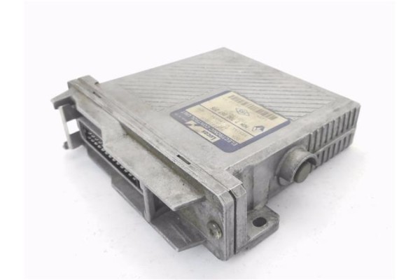 Recambio de centralita para renault megane i (ba0/1_) 1.9 d referencia OEM IAM 7700867275 R04080001H 