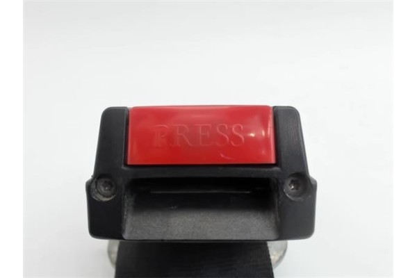 Recambio de anclaje cinturon trasero central para peugeot 205 berlina referencia OEM IAM   